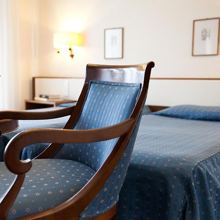 אבנו טרמה Hotel La Residence & Idrokinesis מראה חיצוני תמונה