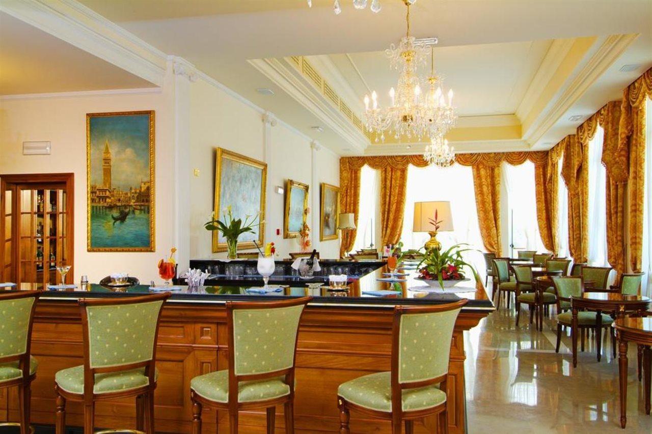אבנו טרמה Hotel La Residence & Idrokinesis מראה חיצוני תמונה