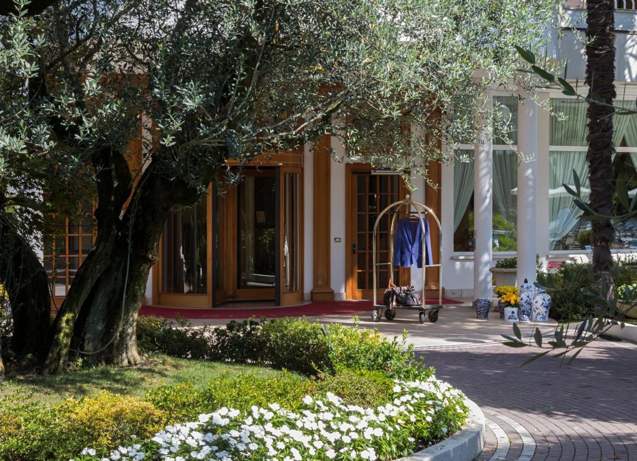 אבנו טרמה Hotel La Residence & Idrokinesis מראה חיצוני תמונה