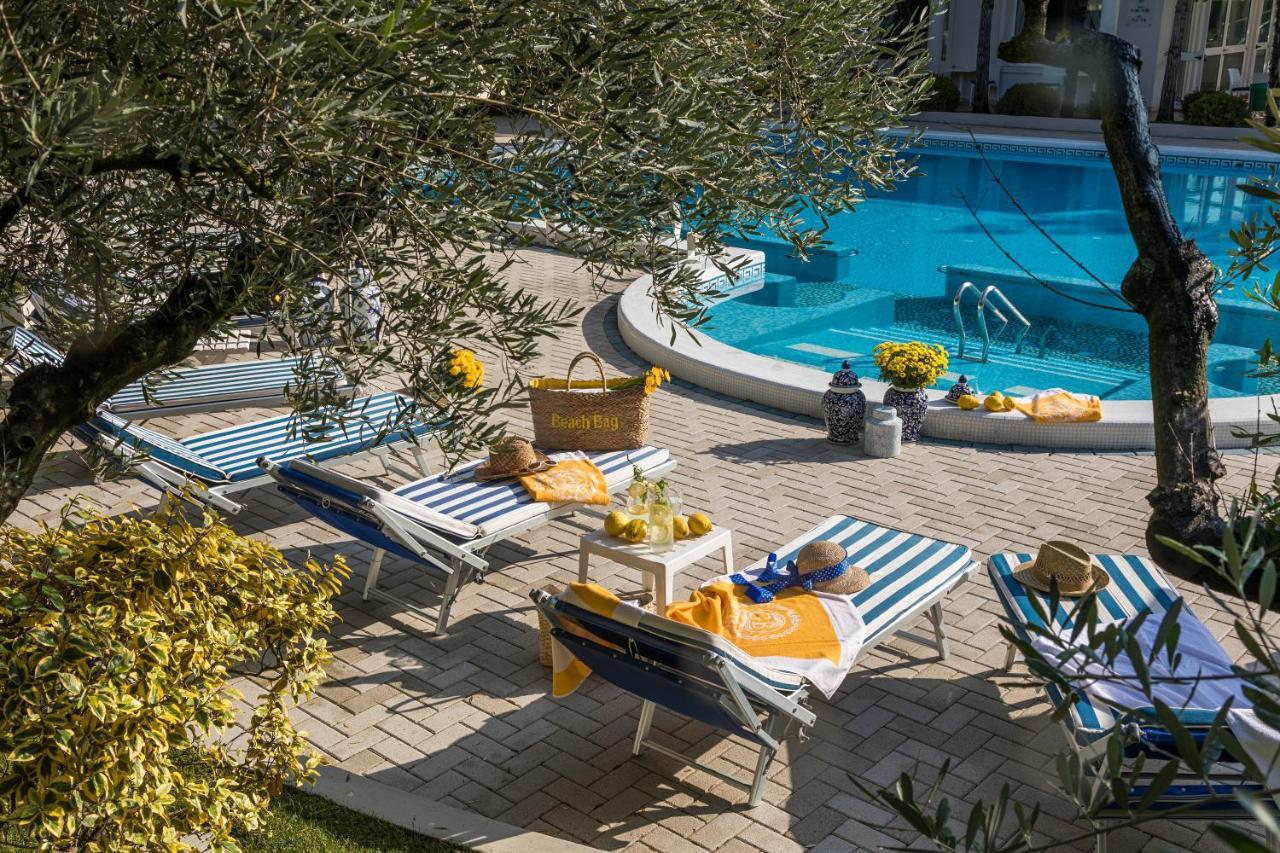 אבנו טרמה Hotel La Residence & Idrokinesis מראה חיצוני תמונה