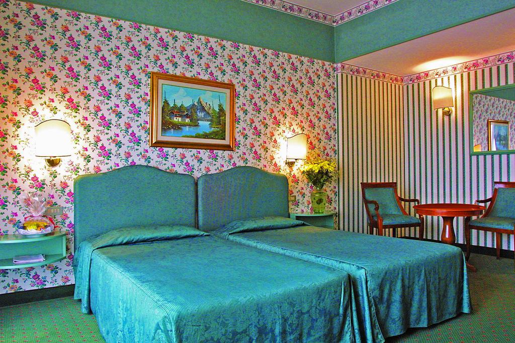 אבנו טרמה Hotel La Residence & Idrokinesis מראה חיצוני תמונה